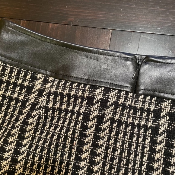 Dark academia Women’s Size 6 houndstooth / knee length wool blend Pencil Skirt - Picture 9 of 10